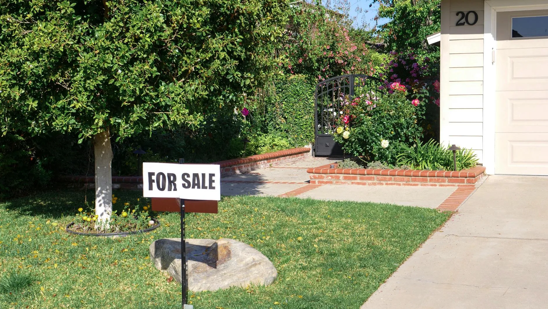 SEO for Real Estate in Miami: The Definitive Guide to Ranking Higher and Generating More Leads